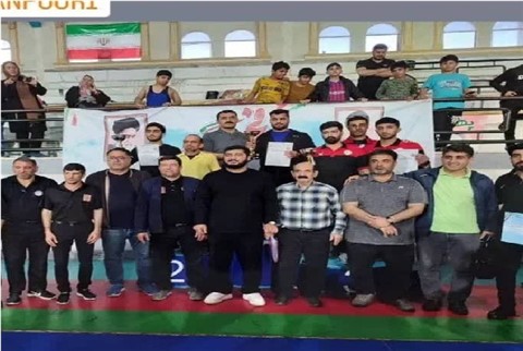 پایان مرحله برگشت و نهایی رقابت های کشتی آزاد لیگ خردسالان باشگاههای خوزستان (( گرامیداشت دهه فجر)) / اهواز :